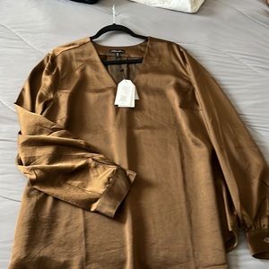 New with tags, universal standard V neck blouse